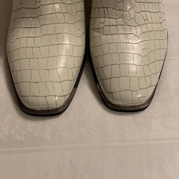 NEW Mark Fisher LTD Taline Croc-Embossed Leather Booties - Picture 4 of 14